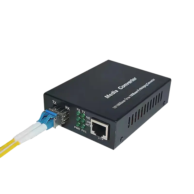 Fiber Optic Media Converter 10/100/1000 Ethernet Single Mode Media Converter Optical Fiber to Rj45 POE Converter