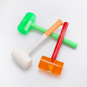 Martillo <span class=keywords><strong>de</strong></span> Seguridad Blanco y Verde, Martillo Suave <span class=keywords><strong>de</strong></span> <span class=keywords><strong>Goma</strong></span> con Mango <span class=keywords><strong>de</strong></span> Plástico para Bricolaje y Personalización OEM - Product Image 6