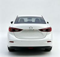 Sedan Bekas Murah Laris Manis dari Luar Negeri, Axela 1.5L Comfort 2017, Jarak Sumbu Roda 2700mm, Kendaraan Ekspor Massal