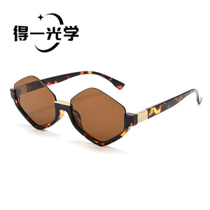 Polygonal <b>Sunglasses</b> For Women Black Frame Pc Lens Uv400 Protection - Product Image 5