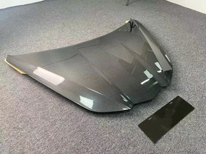 Capó de Fibra de Carbono Estilo ST para Corvette C8 (2019-), Nuevo, Autoadhesivo con Herrajes de Montaje - Product Image 5