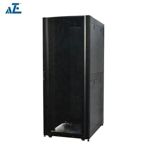 Gabinete para Servidor de 42U, 750 mm de Ancho x 1200 mm de Profundidad, Solución de Contención de Pasillos para Centros de Datos, en Stock - Product Image 2