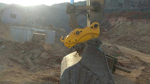 Bộ Ghép Nhanh Cơ Khí Mới Được Sử Dụng Để Trao Đổi Các Phụ Kiện Máy Xúc Ex60 Coupler Q345b + Nm400 Được Cung Cấp - Product Image 6