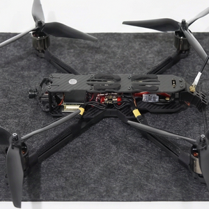 Dron de Carreras FPV con Control Remoto de 10 Pulgadas, Cámara de 1080p, Transmisión de 10 km, Motor sin Escobillas de 900KV, VTX de 5.8G y 3W, Velocidad de Vuelo de 140 km/h - Product Image 1