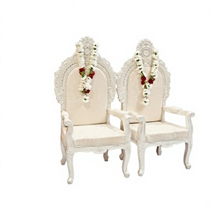 Chaises de mariage Jai Mala, ensemble de chaises de scène de mariage, ensemble de chaises de mariage hindoues Mandap, magnifique ensemble de chaises sculptées blanches pour la mariée et le marié, États-Unis - Product Image 1