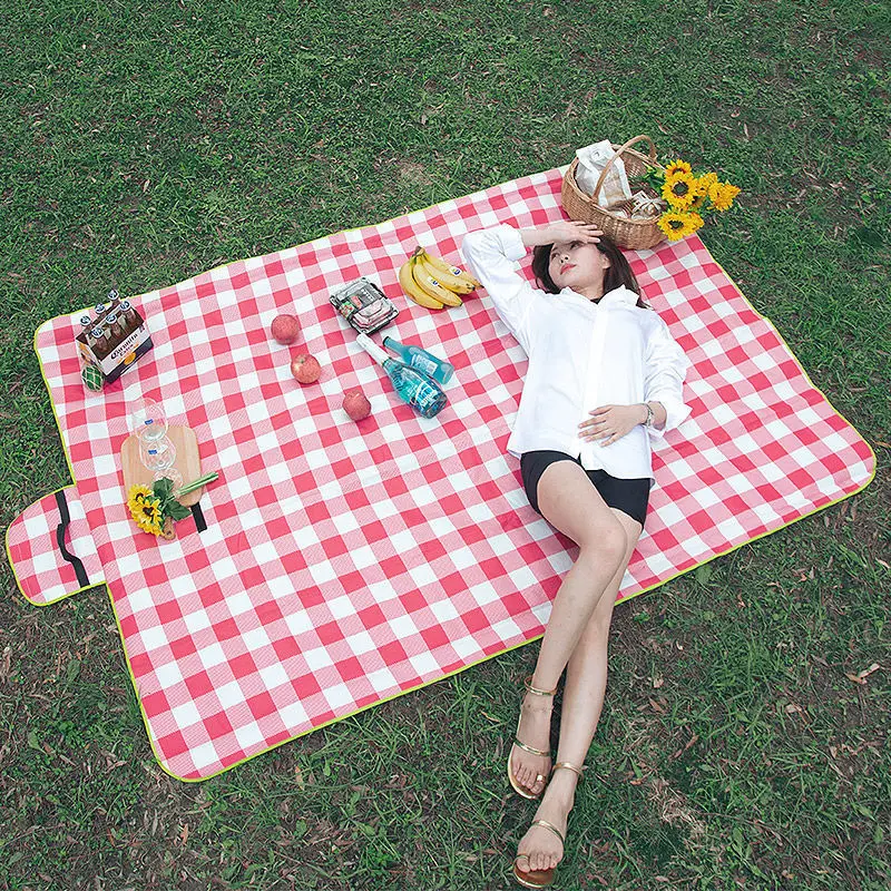 Outdoor Waterproof Camping Mat Portable Beach Blanket Travel Mat Canvas For 2-3 Person/3-4 Person