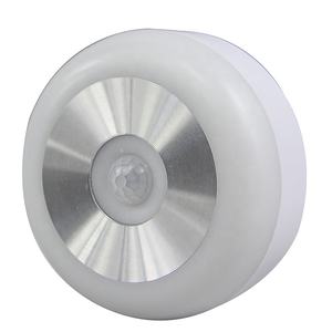 Homer Decor ใหม่อัพเกรดเซ็นเซอร์ตรวจจับความเคลื่อนไหว PIR แบตเตอรี่ขับเคลื่อนไฟ LED แบบติดตั้งบนไฟกลางคืน - Product Image 1