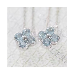 Collier pendentif trèfle à quatre feuilles porte-bonheur en or fin 18 carats avec pierre précieuse naturelle aigue-marine Xinfly Jewelry - Product Image 2