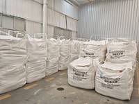Ciment d'aluminate de calcium haute pureté JINGHUA CA-70, teneur en Al2O3 de 68,5-70,5 %, bauxite coulable, poudre à faible teneur en MgO, bloc CaO 28,5-29,5 %