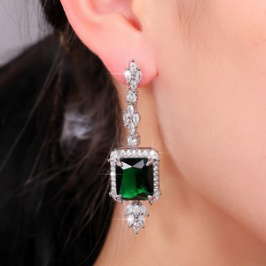 Orecchini Pendenti Verde Smeraldo per Donne, Semplici Orecchini a Goccia Vintage alla Moda per Uso Quotidiano - Product Image 6