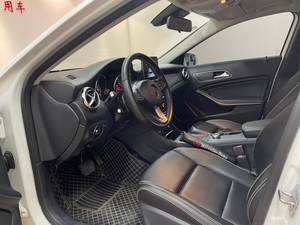 Boutique SUV <span class=keywords><strong>Mercedes</strong></span>.Benz <span class=keywords><strong>GLA</strong></span> 2018 <span class=keywords><strong>GLA</strong></span> 200 Dynamic White <span class=keywords><strong>Hybrid</strong></span> Turbo Gas Engine Haute Qualité FWD Car Auto Vente de Gros Pas Cher - Product Image 6