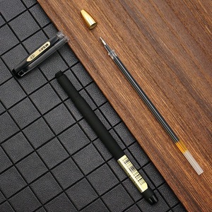 Bolígrafo de Gel Negro y Dorado M&G 0.5mm A2004 para Oficina y Escuela - Product Image 5
