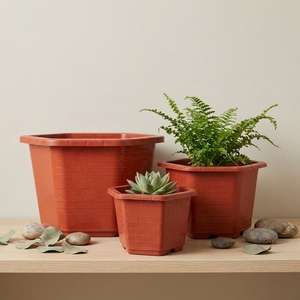 Proveedor Directo de Macetas de Plástico Hexagonales Rojo Marrón, Macetas de Vivero de Imitación Ladrillo Grueso para Decoración de Paisajes A530 - Product Image 1