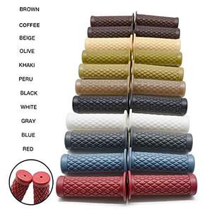 Empuñadura de Goma Universal Negra de 7/8'' para Motocicleta y ATV, Estilo Café Racer - Product Image 2