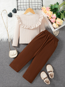 Set di <span class=keywords><strong>abbigliamento</strong></span> per ragazze alla <span class=keywords><strong>moda</strong></span> nuovo Design per bambini che indossano pantaloni cachi a maniche lunghe - Product Image 2