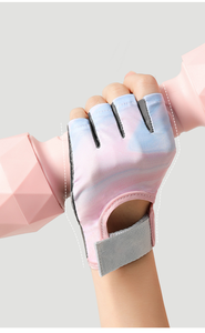 <span class=keywords><strong>Gants</strong></span> mi-doigts pour femmes pour le yoga, la remise en forme et la salle de sport, antidérapants, rembourrés, respirants, résistants à l'usure, protection des mains pour prévenir les callosités - Product Image 4
