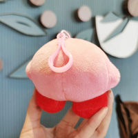 Vente en gros Pendentif en peluche Kirby mignon et créatif Porte-clés étoile en forme de carte Sac Porte-clés de décoration suspendue