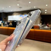 Coque de téléphone de luxe pour iPhone 18 17 16 15 14 13 12 Pro Max Plus XS XR 7 8, motif laser ondulé, plume argentée, en silicone, protection arrière