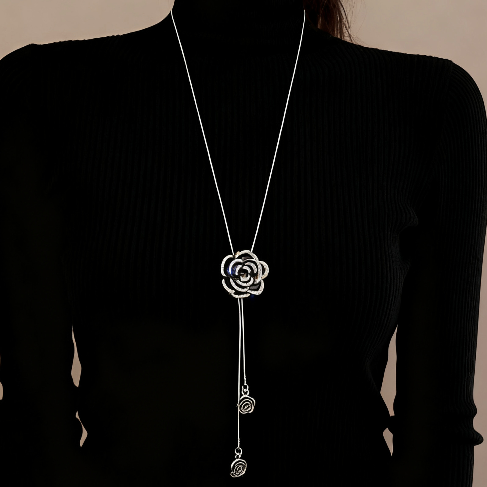 001 Black Rose