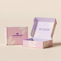 Échantillon gratuit, emballage en carton ondulé cosmétique de couleur blanche avec logo personnalisé, MOQ de 100 pièces, boîte d'expédition, boîte en papier