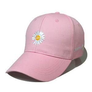 Gorra trucker de gamuza barata al por mayor con visera curva, bordada, de malla, lisa, deportiva - Product Image 3
