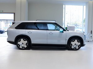 Zeekr 9X 2025 Hyper 70 kWh – Modèle PHEV puissant en excellent état de marche, intérieur haut de gamme <span class=keywords><strong>pour</strong></span> les escapades de week-end et les trajets quotidiens - Product Image 6
