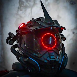 La Fábrica Source ha Realizado Actualizaciones, Incluyendo Iluminación Personalizada, Dispositivos de Fotografía y Dispositivos Inteligentes Vestibles. - Product Image 3