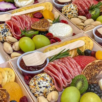 Boîte d'emballage alimentaire jetable en bois pour fromage, plateau de charcuterie bio pour restaurant familial