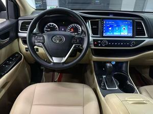 Toyota Highlander Comfort SUV <span class=keywords><strong>2021</strong></span> Usata con Sedili in Tessuto e Guida a Sinistra in Vendita in Cina - Product Image 5