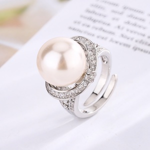 แหวนปรับขนาดได้ประดับมุกเปลือกหอยสีเทา 14 มม. ทำจากทองแดงรักษ์โลก สไตล์มินิมอล ขายส่งจากโรงงาน เหมาะสำหรับการสวมใส่ในชีวิตประจำวัน - Product Image 5