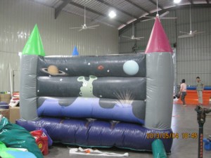 Castillo Inflable con Material de PVC para Alquiler Comercial en Fiestas Infantiles, Capacidad de 500 kg, 8 Personas - Product Image 3