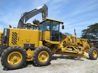 Équipement de nivellement de terrain en promotion : Niveleuse à moteur G9138F pour la construction routière, haute efficacité