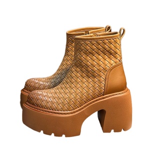 2026 nouveau Style européen en cuir véritable <span class=keywords><strong>Chelsea</strong></span> bottines pour femmes hauteur augmentant mince pour bottes à semelles épaisses - Product Image 5
