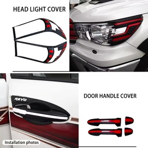 Produit phare : Décorations pour feux avant et arrière, poignées de porte, coques de rétroviseurs, compatibles avec Toyota Hilux Revo 2016 et modèles suivants - Product Image 2