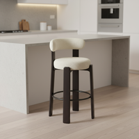 Luxuriöser Hochhocker für Esszimmer und Wohnzimmer Metallrahmen Eisen-Hochstuhl mit Lammfell Barhocker Elegantes Möbelstück
