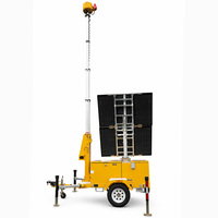 Plateforme de surveillance mobile hors réseau avec énergie solaire hybride, batterie LFP 8 kWh et mât galvanisé de 6,3 m