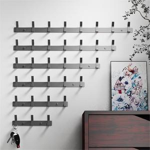 Crochets de penderie muraux gris bronze, design minimaliste en aluminium spatial, adhésif sans trace, installation sans perçage - Product Image 1