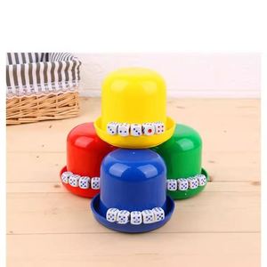 Ensemble de jeu de dés colorés en plastique 6 pièces pour KTV, bar, casino, jeu de société et de boisson, couleur aléatoire - Product Image 4