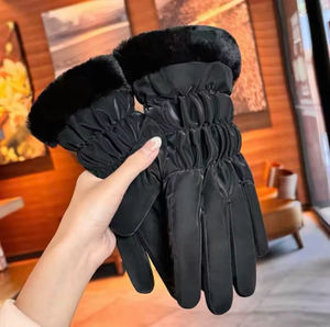 Gants d'hiver pour femmes avec écran tactile - Doublure en polaire épaisse, coupe-vent, imperméable, multifonctionnel, écologique pour le cyclisme et les loisirs - Product Image 1