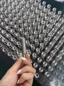 Servicio Gratuito de Fábrica DFM: Corte y Mecanizado CNC de Acero Personalizado, Piezas Mecanizadas CNC a Medida - Product Image 5
