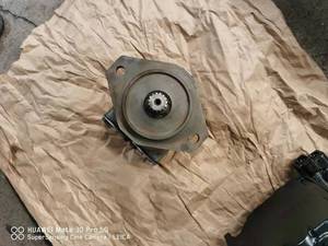 Motor Hidráulico 05817004 para Aplanadora Vibratoria, Motor Vibratorio para Aplanadora - Product Image 4