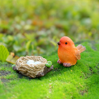 Miniatur-Vogel-Harzfigur als Mikrolandschafts-Ornament für Schreibtisch- und Regaldekoration