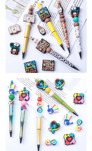 Perles en silicone de qualité alimentaire pour la dentition des bébés, accessoires de clip de sucette à motif de dessin animé, perles détachées en gros - Product Image 4