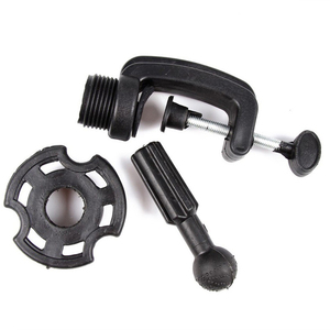 Soporte de mesa para cabeza de maniquí con abrazadera negra para pelucas pequeñas - Product Image 3