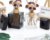 Diffuseur d'ambiance Ipuro Essentials Coton et Vanille 200ml avec bâtonnets en verre, Anis étoilé, Vanille et autres senteurs |   Désodorisant pour la maison