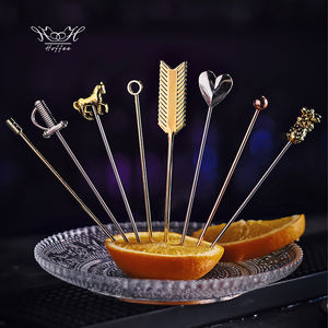 <span class=keywords><strong>Food</strong></span> <span class=keywords><strong>Grade</strong></span> Tusuk Sate Cocktail Logam Berbentuk Bulu Baja Antikarat Stik Pengaduk Buah Alat Bar Tongkat Buah Koktail - Product Image 5