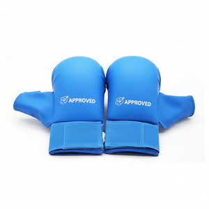 Guantes de Karate aprobados por WKF con pulgar - Product Image 1