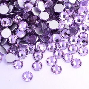 OLeeya 2028 Strass en verre cristal AB à coupe similaire, non thermocollants, à dos plat, pour nail art et vêtements - Product Image 6