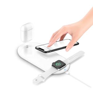 Estación de <span class=keywords><strong>carga</strong></span> inalámbrica 3 en 1, soporte de <span class=keywords><strong>carga</strong></span> rápida de 10W para reloj inteligente, auriculares para teléfono móvil - Product Image 3