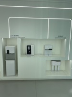 Dispensador de Agua Fría y Caliente Eléctrico de Pie con Compresor, Refrigeración Directa, R134A/R600a, POU, Plástico, para Uso en Hoteles